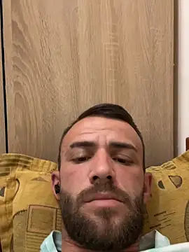 Snapshot of sexyman1936 chatting on 10/05/25, 04:38 sexyman1936 online show from 10/05/25, 04:38