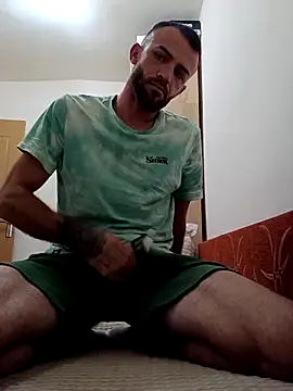 Snapshot of sexyman1936 chatting on 10/16/25, 03:51 sexyman1936 online show from 10/16/25, 03:51