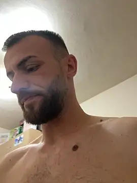 Snapshot of sexyman1936 chatting on 10/26/25, 09:21 sexyman1936 online show from 10/26/25, 09:21