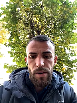 Snapshot of sexyman1936 chatting on 10/27/25, 01:37 sexyman1936 online show from 10/27/25, 01:37