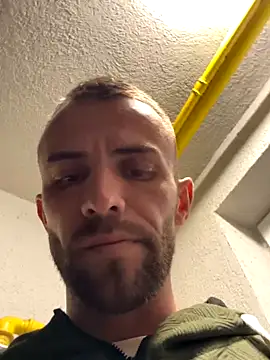 Snapshot of sexyman1936 chatting on 11/02/25, 06:54 sexyman1936 online show from 11/02/25, 06:54