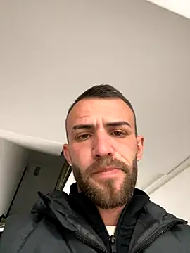 Snapshot of sexyman1936 chatting on 11/06/25, 07:20 sexyman1936 online show from 11/06/25, 07:20