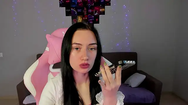 Arina Meow19 online show from 11/08/25, 08:25