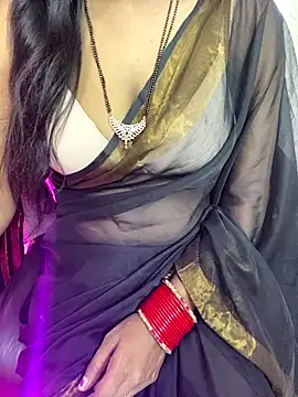 Snapshot of sweet-ananya23 chatting on 10/28/25, 07:34 sweet-ananya23 online show from 10/28/25, 07:34