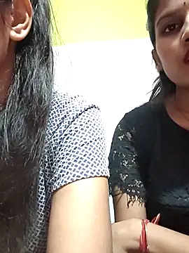 Snapshot of jaan_jaanvii chatting on 10/07/25, 04:26 jaan jaanvii online show from 10/07/25, 04:26