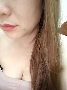 Girl Shy2000 online show from 11/08/25, 09:24