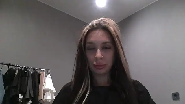 Meloriss online show from 10/28/25, 07:16