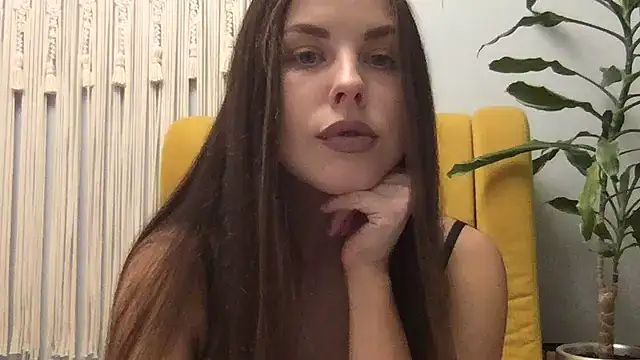 Snapshot of Cynoreya chatting on 11/09/25, 03:21 Cynoreya online show from 11/09/25, 03:21