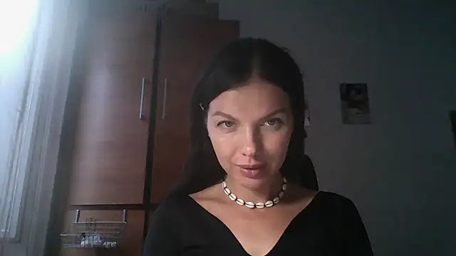 Snapshot of Lorivell chatting on 11/04/25, 03:22 Lorivell online show from 11/04/25, 03:22