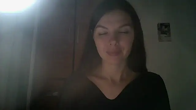 Snapshot of Lorivell chatting on 11/29/25, 07:06 Lorivell online show from 11/29/25, 07:06