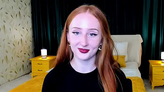 TwilightSerena online show from 09/30/25, 06:35