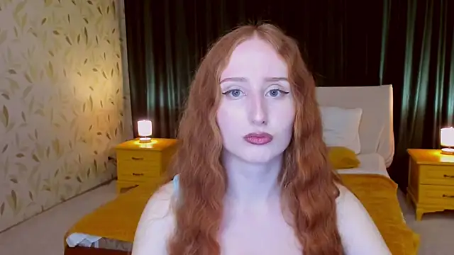 TwilightSerena online show from 10/11/25, 07:34