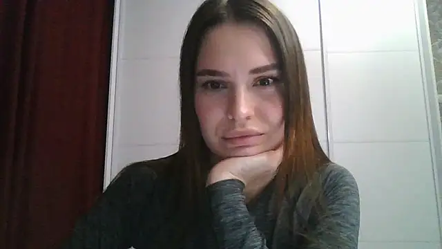 Snapshot of Miravell chatting on 10/29/25, 09:49 Miravell online show from 10/29/25, 09:49