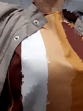 Snapshot of Kimkhaepretty chatting on 11/19/25, 02:44 Kimkhaepretty online show from 11/19/25, 02:44