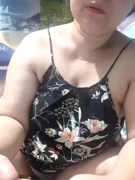 Snapshot of Kimkhaepretty chatting on 11/29/25, 02:58 Kimkhaepretty online show from 11/29/25, 02:58