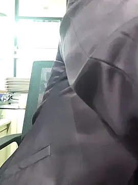 Snapshot of Kimkhaepretty chatting on 12/15/25, 06:39 Kimkhaepretty online show from 12/15/25, 06:39