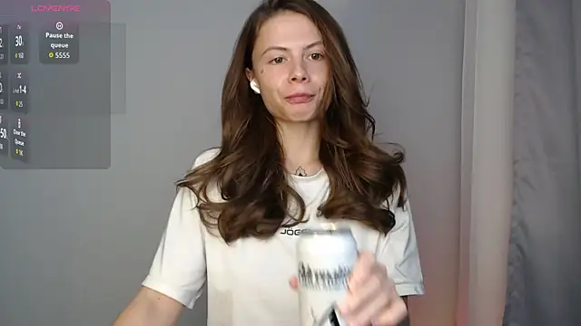BellaAbey online show from 04/27/26, 11:30