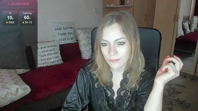 Tiffany Bates online show from 07/25/26, 09:40