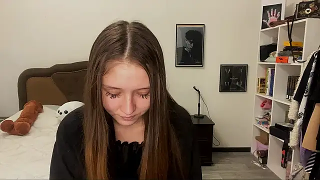 Snapshot of Denny_Yorgeritai chatting on 10/01/25, 02:01 Denny Yorgeritai online show from 10/01/25, 02:01