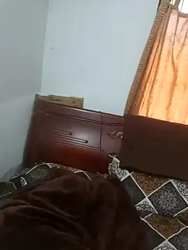 v hot lovers777 online show from 10/25/25, 05:48