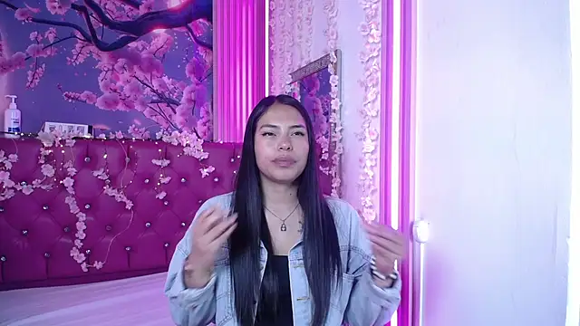 Fresh and Mei online show from 10/23/25, 05:07