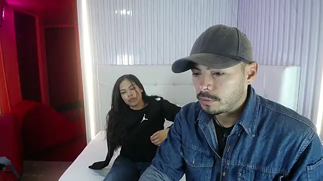 Fresh and Mei online show from 10/28/25, 03:54