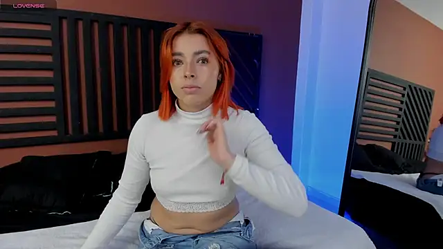 Snapshot of Cattleya_veloza__ chatting on 11/19/25, 09:15 Cattleya veloza online show from 11/19/25, 09:15