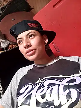 Owen tomboy online show from 09/28/25, 06:46