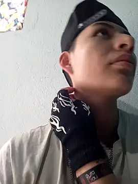 Owen tomboy online show from 10/14/25, 05:58