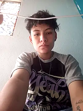 Owen tomboy online show from 10/24/25, 06:59