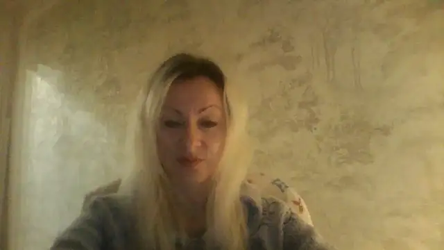 Veyrise online show from 10/27/25, 08:13