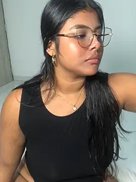 Snapshot of AnaBrowmn chatting on 11/09/25, 10:52 AnaBrowmn online show from 11/09/25, 10:52