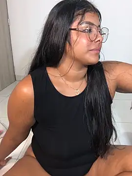 Snapshot of AnaBrowmn chatting on 12/02/25, 12:27 AnaBrowmn online show from 12/02/25, 12:27