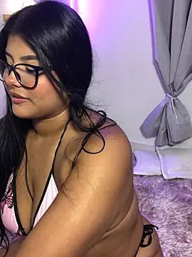 AnaBrowmn online show from 06/18/26, 11:42