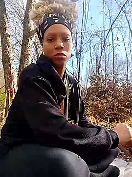 MrsToniTone online show from 12/21/25, 04:14