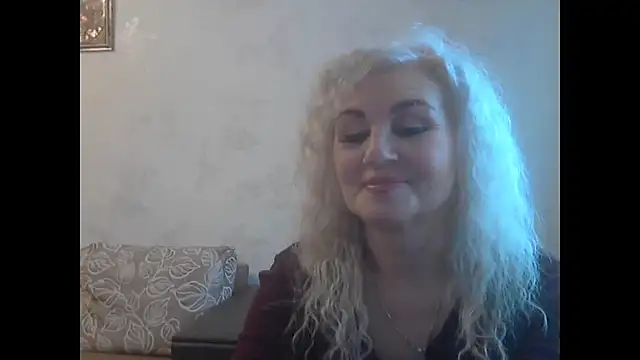 LadySexyBlond online show from 02/06/26, 05:56