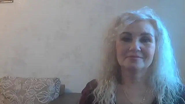 LadySexyBlond online show from 04/13/26, 07:58
