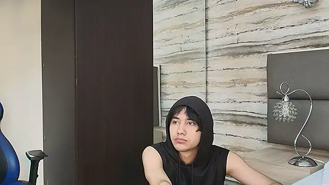 Lovers 21 online show from 05/03/26, 03:56