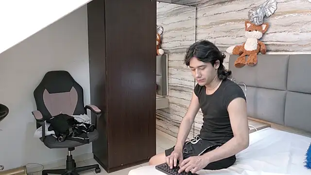 Lovers 21 online show from 06/09/26, 04:24