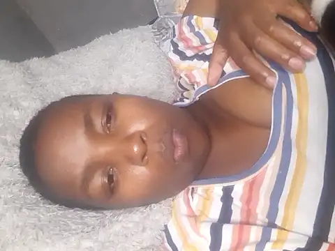 QueenLanaL online show from 10/23/25, 09:24