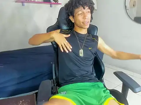 Snapshot of xion_ez chatting on 11/13/25, 07:24 xion ez online show from 11/13/25, 07:24