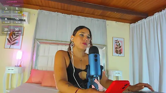 LourenPeter online show from 10/06/25, 07:22