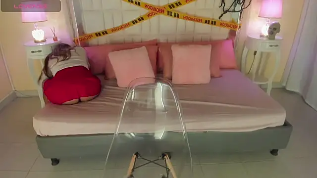 LourenPeter online show from 10/21/25, 09:48