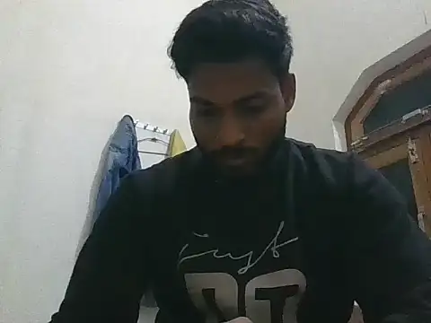 Snapshot of Raw12499 chatting on 11/19/25, 02:28 Raw12499 online show from 11/19/25, 02:28