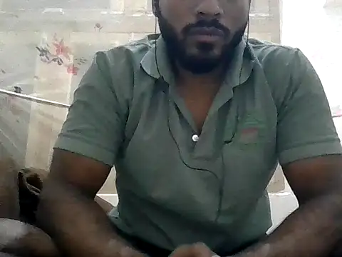 Snapshot of Raw12499 chatting on 11/21/25, 04:27 Raw12499 online show from 11/21/25, 04:27