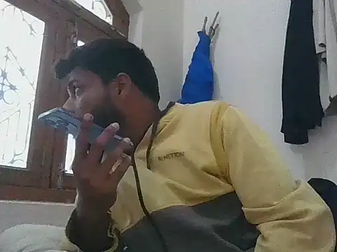 Snapshot of Raw12499 chatting on 11/24/25, 06:13 Raw12499 online show from 11/24/25, 06:13