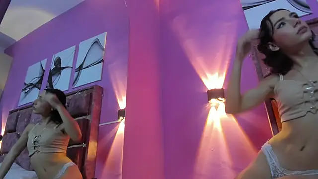 Snapshot of samantaa_liov chatting on 11/12/25, 07:35 samantaa liov online show from 11/12/25, 07:35