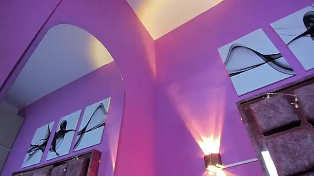 Snapshot of samantaa_liov chatting on 11/25/25, 07:47 samantaa liov online show from 11/25/25, 07:47