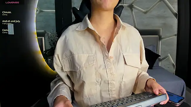 RousseGil  online show from 10/01/25, 11:16