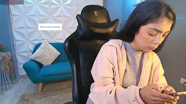 RousseGil  online show from 10/12/25, 11:09